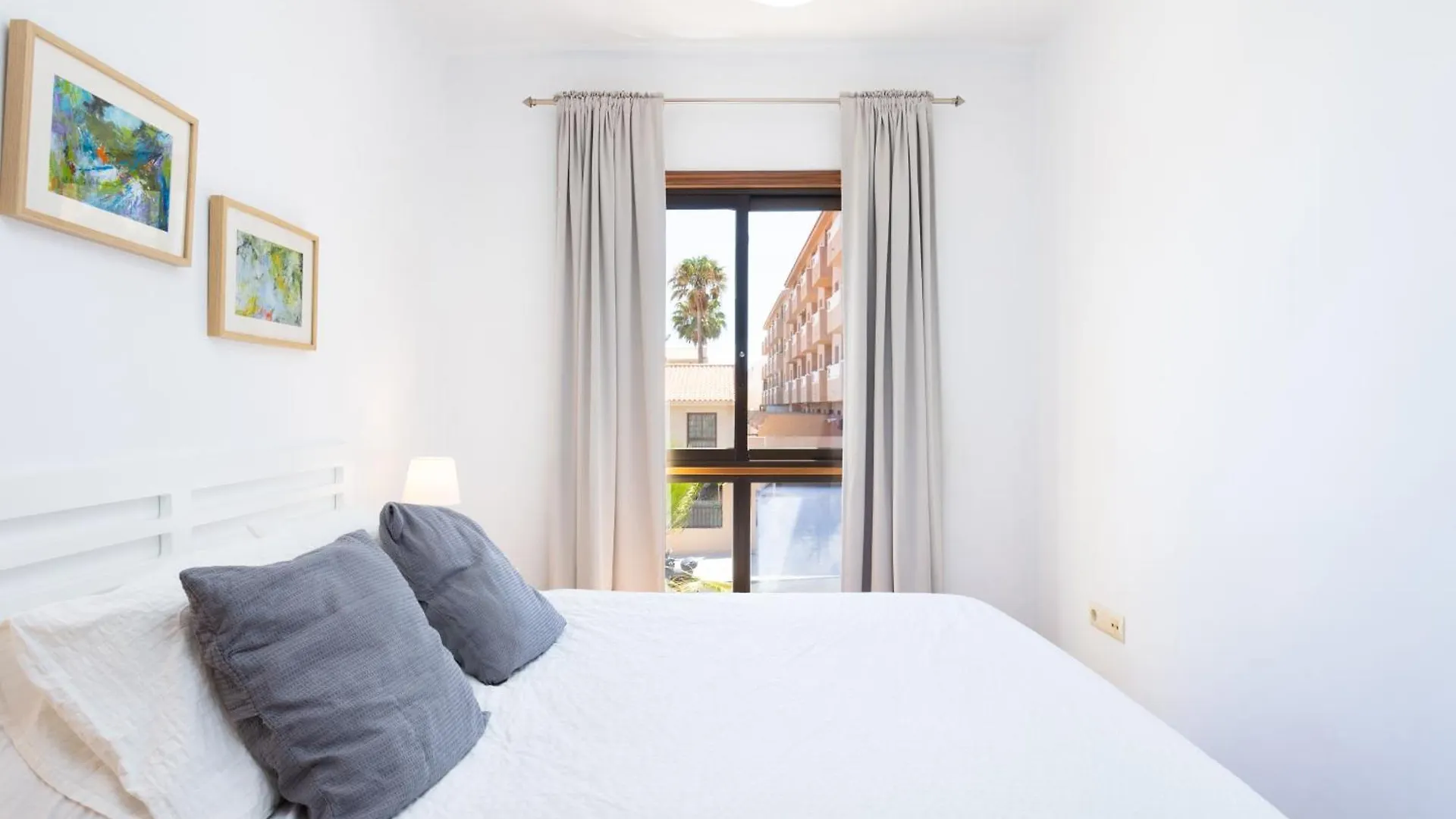 Apartment Home2Book Cozy & Bright El Medano, Pool & Terrace Spain